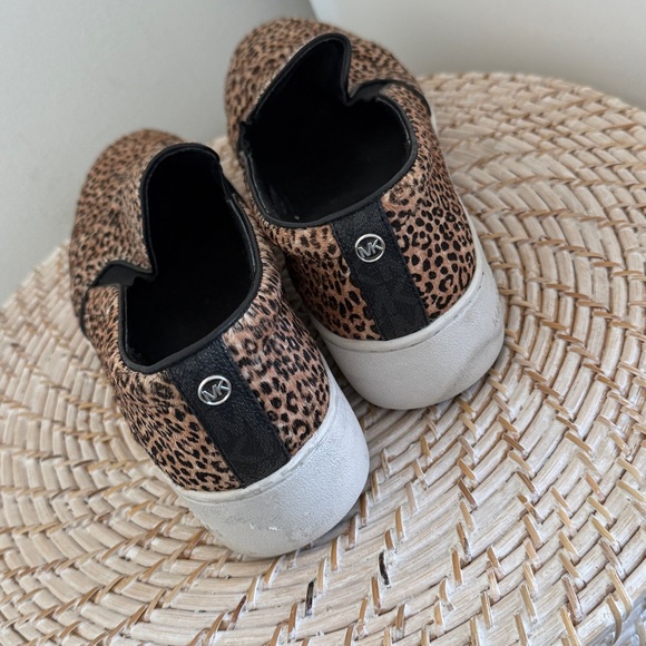 Michael Kors Tan and Black Animal Print Slip-On, great condition - Picture 3 of 3